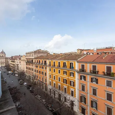 アパート Iron Santa Maria ローマ