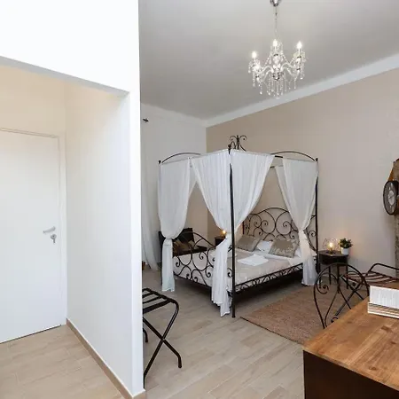 アパート Iron Santa Maria ローマ