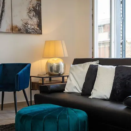 Iron Santa Maria アパート *